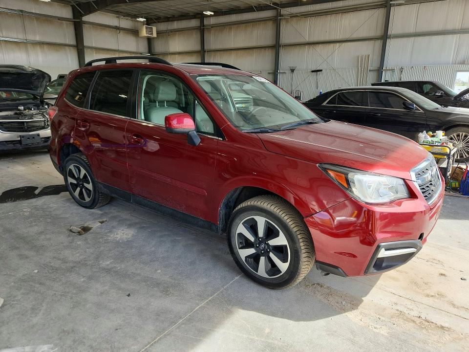 Продаж на аукціоні авто 2017 Subaru Forester, vin: JF2SJAJC2HH571301, номер лоту: 52486846