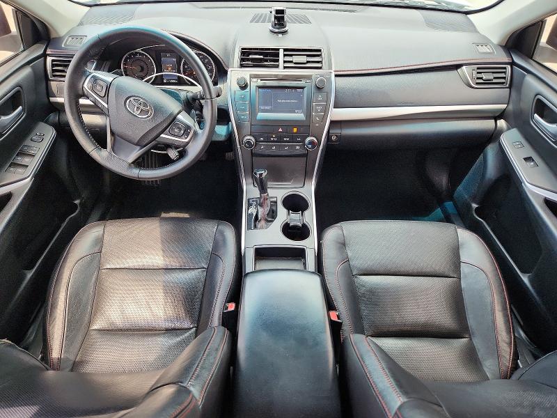 53212476 :رقم المزاد ، 4T1BF1FK8FU008687 vin ، 2015 Toyota Camry مزاد بيع