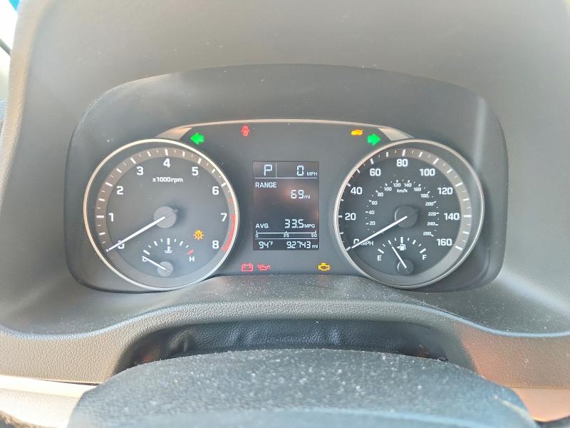53122556 :رقم المزاد ، 5NPD74LF8JH212850 vin ، 2018 Hyundai Elantra مزاد بيع