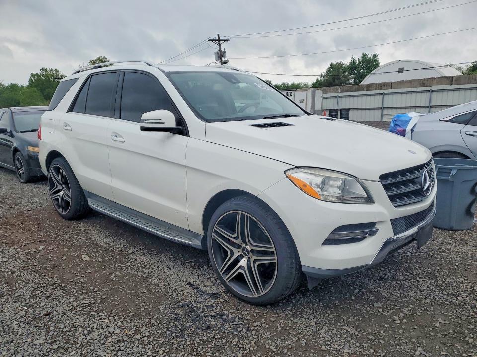 Aukcja sprzedaży 2015 Mercedes-benz Ml, vin: 4JGDA5HB8FA518390, numer aukcji: 52652246