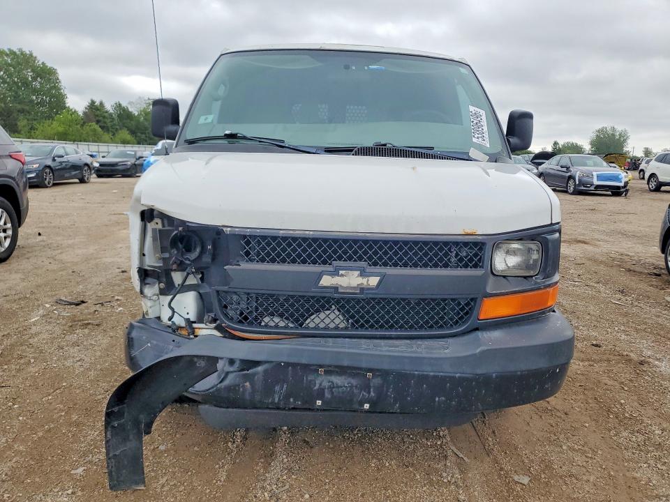 53896496 :رقم المزاد ، 1GCGG25V861230642 vin ، 2006 Chevrolet Express مزاد بيع