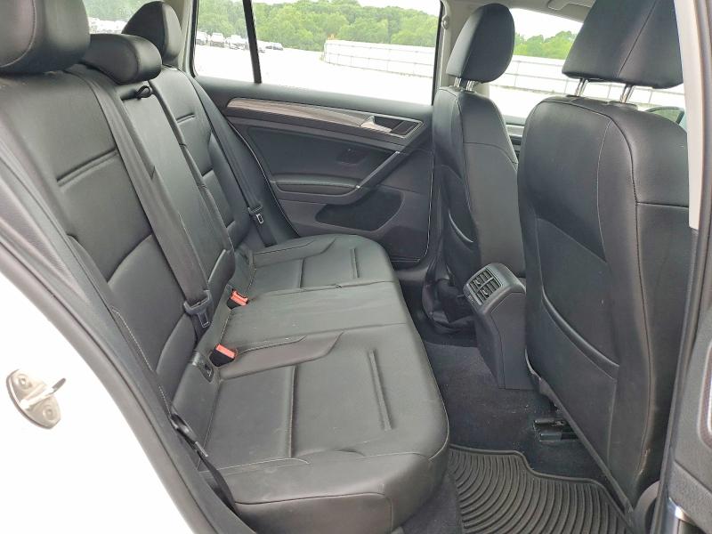 52502766 :رقم المزاد ، 3VWH17AU9JM753189 vin ، 2018 Volkswagen Golf Alltrack مزاد بيع