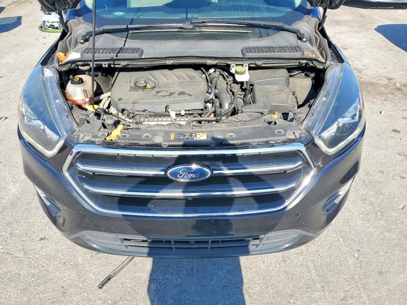 Продажа на аукционе авто 2018 Ford Escape, vin: 1FMCU0GD1JUD15213, номер лота: 51060976