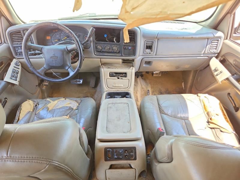 Продаж на аукціоні авто 2000 Chevrolet Suburban, vin: 3GNFK16T3YG116142, номер лоту: 54321506