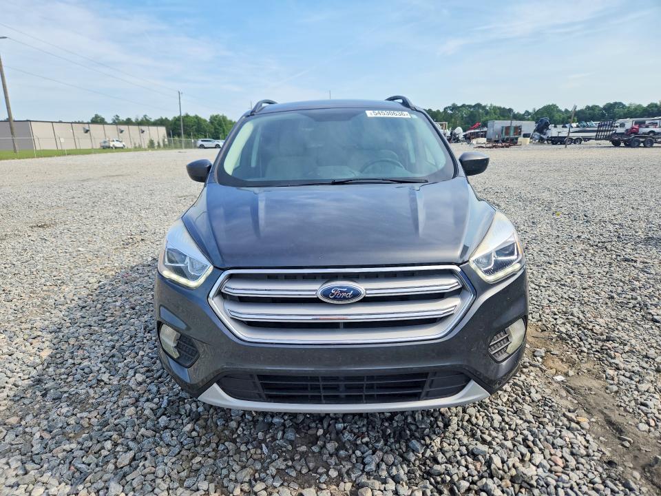 54530636 :رقم المزاد ، 1FMCU9HD4JUB87200 vin ، 2018 Ford Escape مزاد بيع