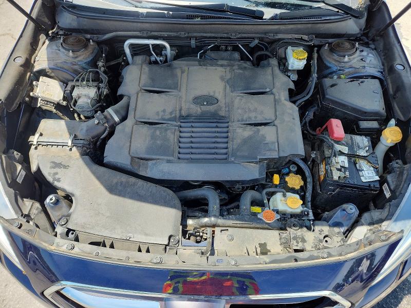 52877636 :رقم المزاد ، 4S4BSETC2J3327758 vin ، 2018 Subaru Outback مزاد بيع