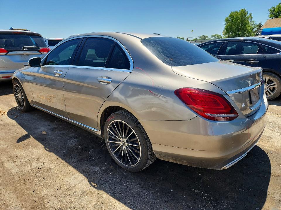 52151276 :رقم المزاد ، WDDWF8DB0LR526704 vin ، 2020 Mercedes-benz C مزاد بيع