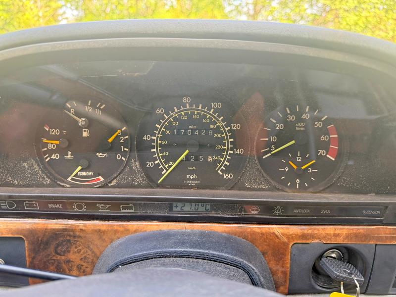 53603086 :رقم المزاد ، WDBCA45D9HA359414 vin ، 1987 Mercedes-benz 560 مزاد بيع