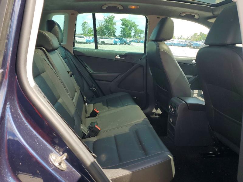 54011146 :رقم المزاد ، WVGBV7AX2FW599130 vin ، 2015 Volkswagen Tiguan مزاد بيع