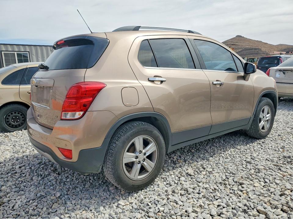2018 Chevrolet Trax მანქანა იყიდება აუქციონზე, vin: 3GNCJLSBXJL371706, აუქციონის ნომერი: 52236416