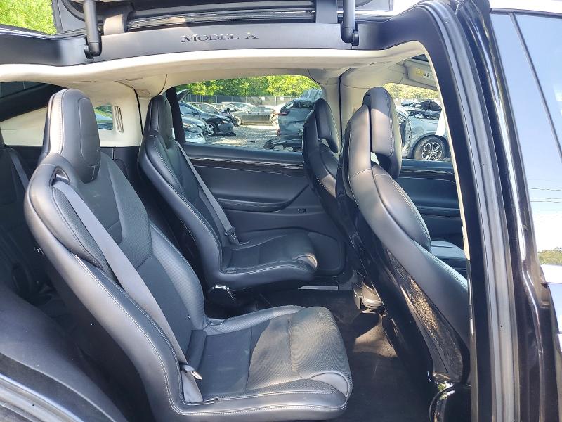 51781656 :رقم المزاد ، 5YJXCBE24GF014605 vin ، 2016 Tesla Model X مزاد بيع