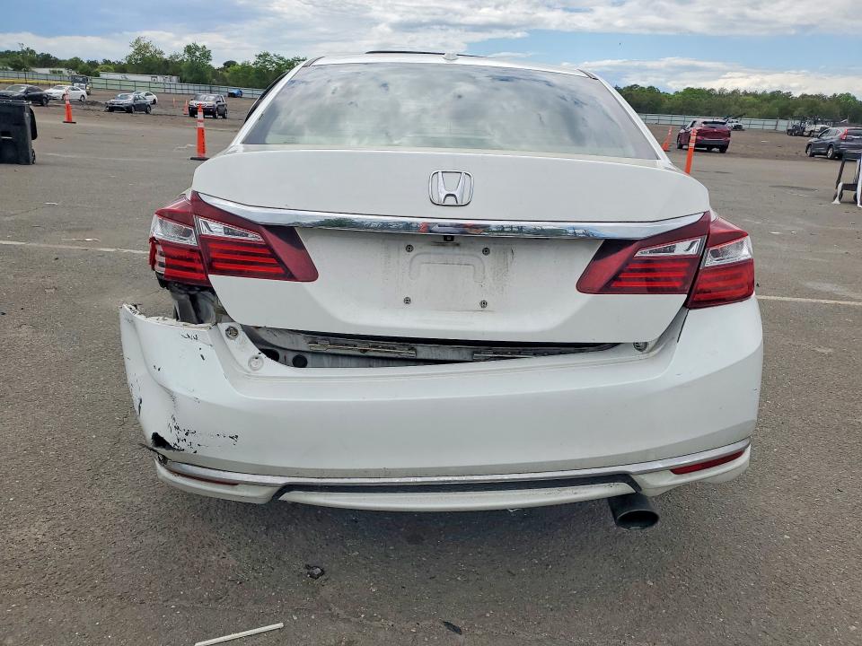 2016 Honda Accord მანქანა იყიდება აუქციონზე, vin: 1HGCR2F80GA102156, აუქციონის ნომერი: 54763206
