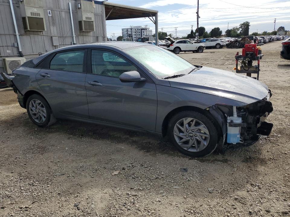 54915786 :رقم المزاد ، KMHLM4DJ4SU123478 vin ، 2025 Hyundai Elantra Hybrid مزاد بيع