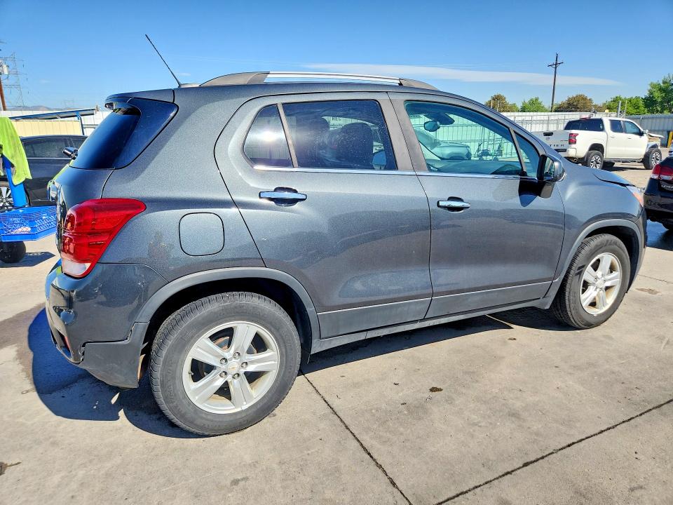52009886 :رقم المزاد ، KL7CJLSB2HB222868 vin ، 2017 Chevrolet Trax مزاد بيع