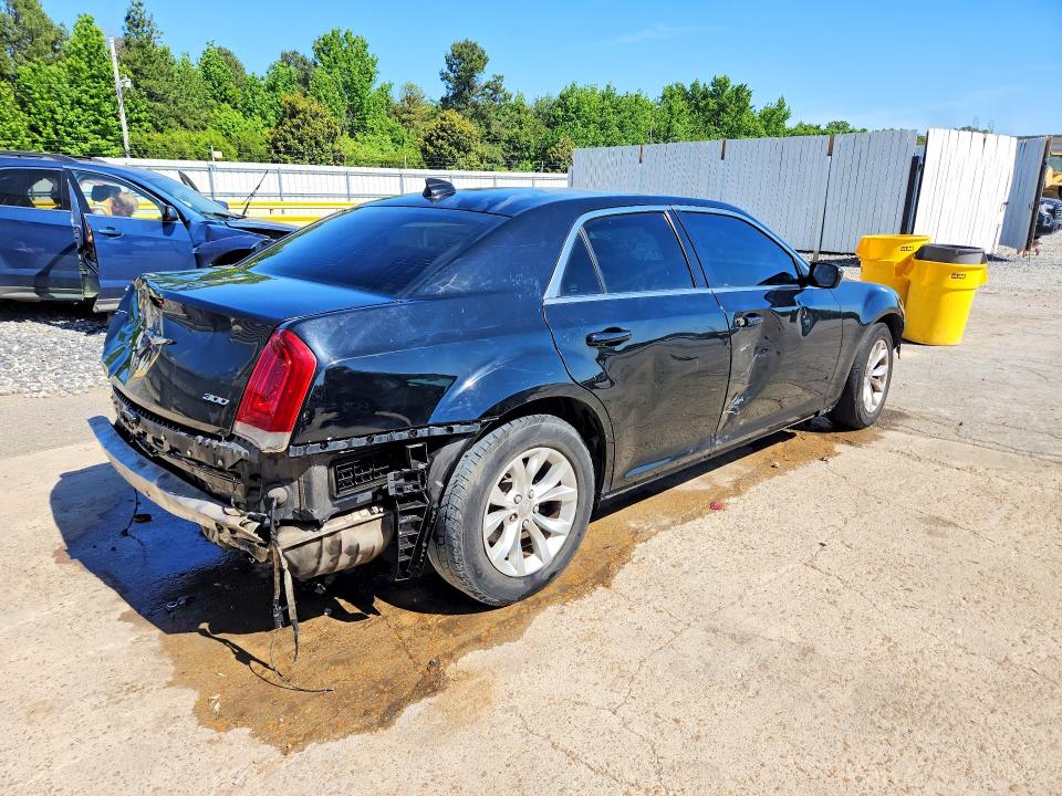 Продажа на аукционе авто 2015 Chrysler 300, vin: 2C3CCAAG3FH930294, номер лота: 53775186