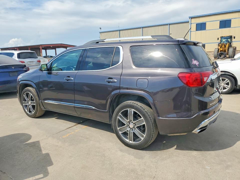 55388996 :رقم المزاد ، 1GKKNPLS3JZ181399 vin ، 2018 Gmc Acadia مزاد بيع