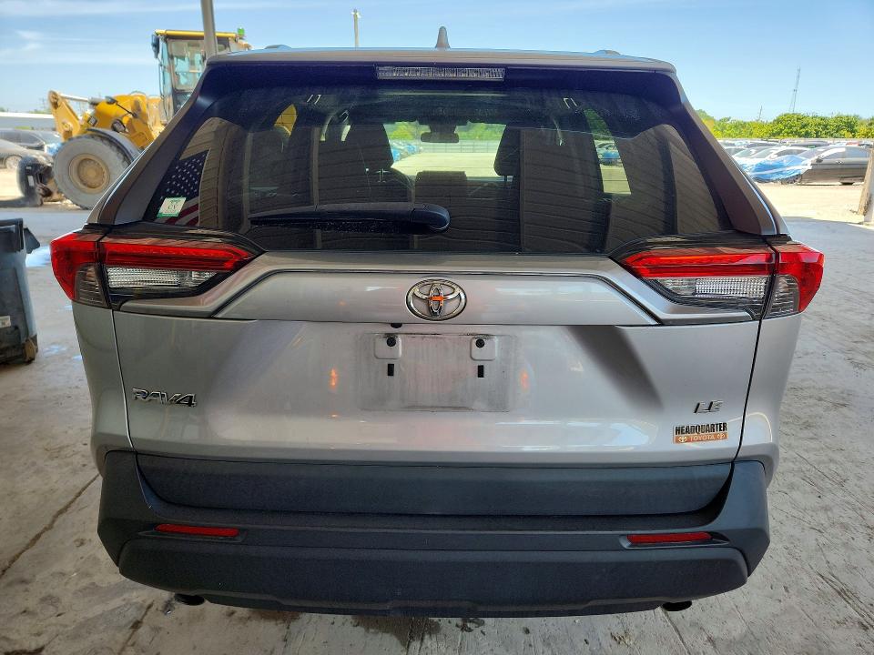 52693986 :رقم المزاد ، 2T3H1RFV9LC061758 vin ، 2020 Toyota Rav4 مزاد بيع