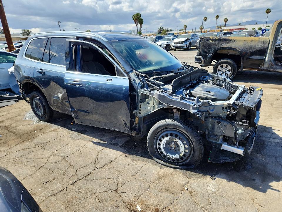Продажа на аукционе авто 2024 Volvo Xc90, vin: YV4062PF7R1210796, номер лота: 54247606