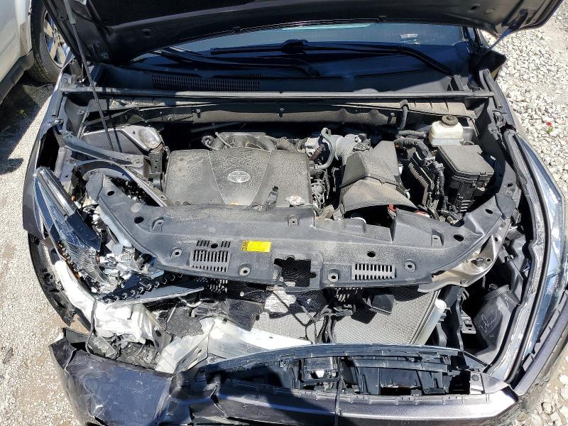 Продажа на аукционе авто 2019 Toyota Highlander, vin: 5TDDZRFH8KS992848, номер лота: 51879526