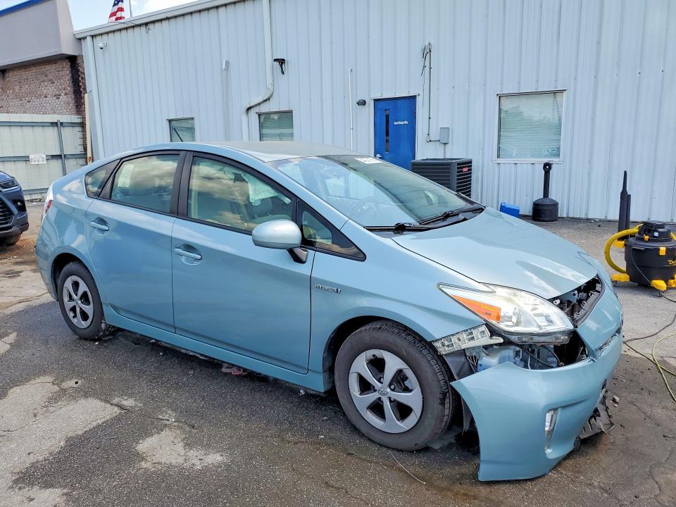 54320166 :رقم المزاد ، JTDKN3DU5F1905328 vin ، 2015 Toyota Prius مزاد بيع