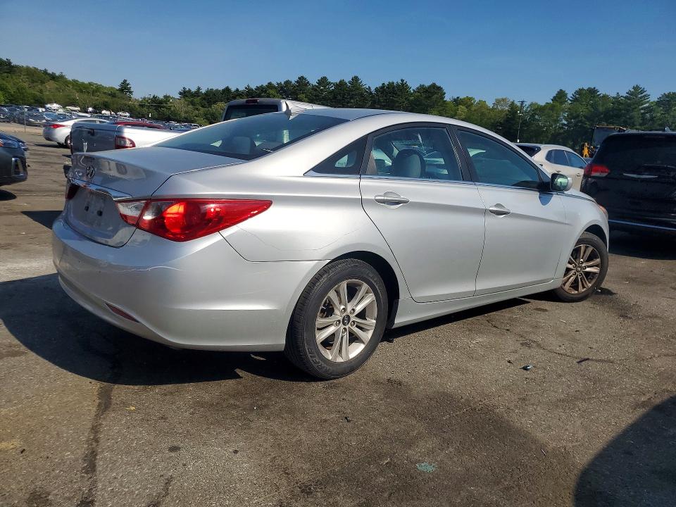 2011 Hyundai Sonata მანქანა იყიდება აუქციონზე, vin: 5NPEB4AC6BH159854, აუქციონის ნომერი: 54115706