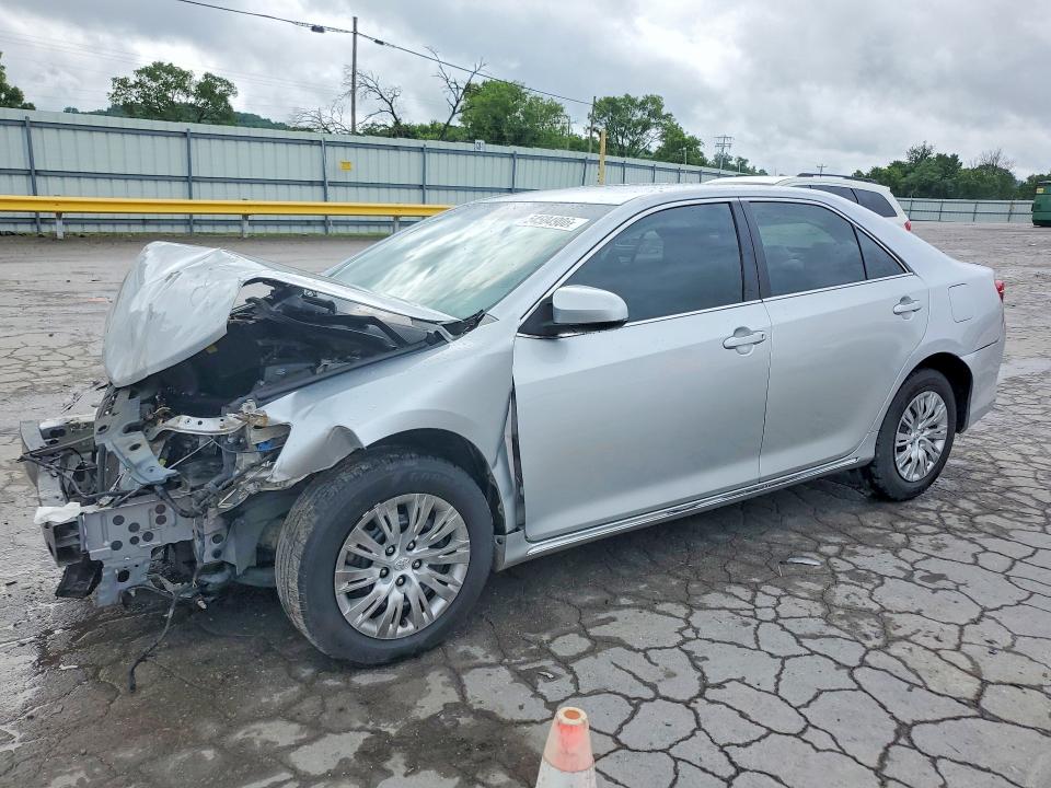 2014 Toyota Camry მანქანა იყიდება აუქციონზე, vin: 4T4BF1FK2ER349295, აუქციონის ნომერი: 54504906