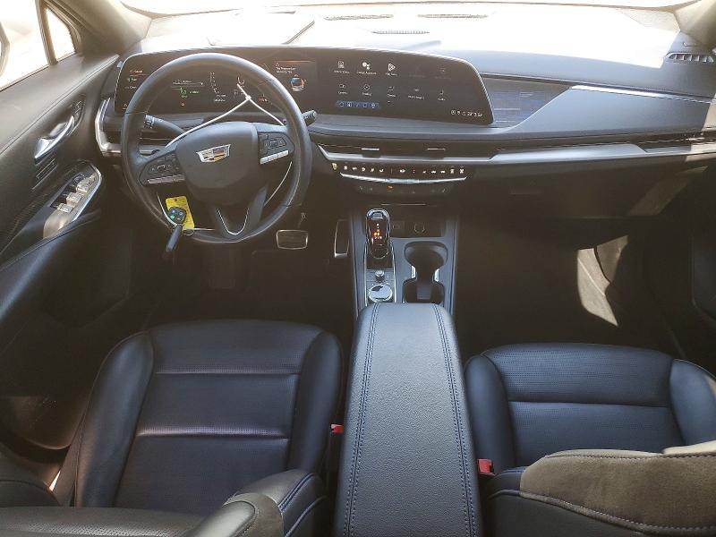 54646606 :رقم المزاد ، 1GYFZFR45RF177043 vin ، 2024 Cadillac Xt4 مزاد بيع