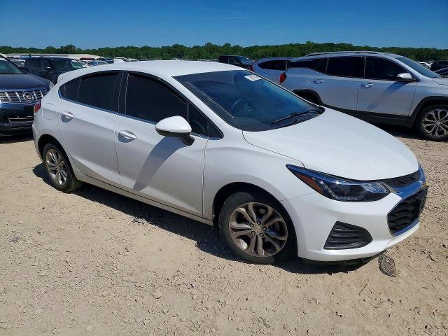 54123736 :رقم المزاد ، 3G1BE6SM8KS618829 vin ، 2019 Chevrolet Cruze مزاد بيع