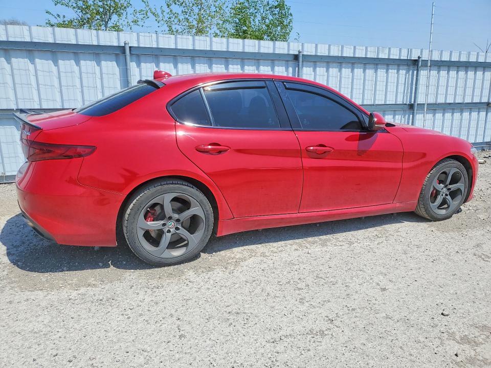 2017 Alfa Romeo Giulia მანქანა იყიდება აუქციონზე, vin: ZARFAEDN0H7534571, აუქციონის ნომერი: 54414316