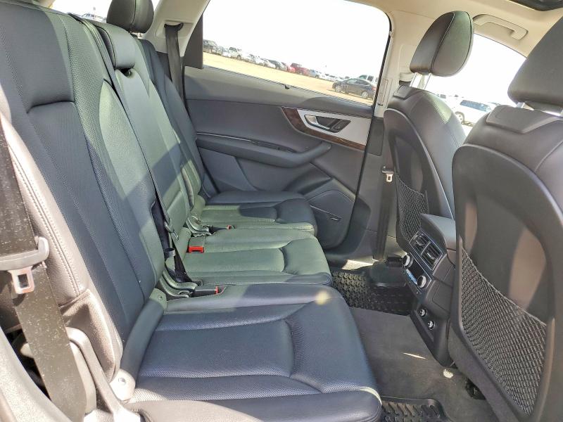 Продаж на аукціоні авто 2018 Audi Q7, vin: WA1VAAF77JD019730, номер лоту: 52748196