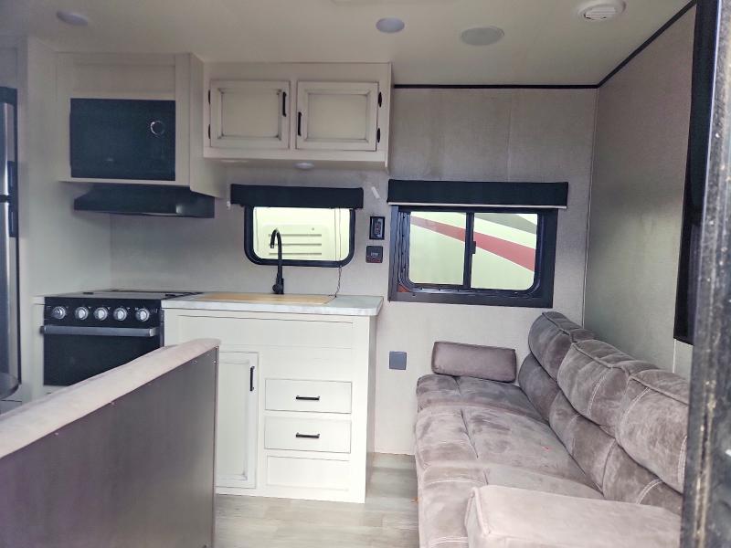 Продажа на аукционе авто 2022 Jayflight Recreational Vehicle (rv), vin: 1UJBJ0BN1N17V0216, номер лота: 53447426