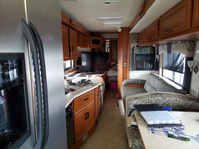 Продажа на аукционе авто 2010 Fleetwood Rv Recreational Vehicle (rv), vin: 4VZDN1A93AC073397, номер лота: 52316086