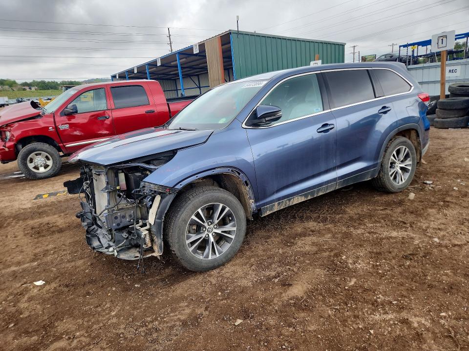 2019 Toyota Highlander მანქანა იყიდება აუქციონზე, vin: 5TDBZRFH5KS735590, აუქციონის ნომერი: 54473896