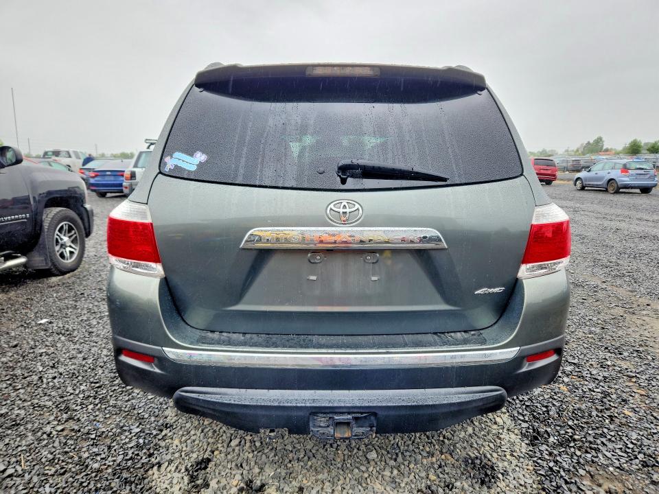2013 Toyota Highlander მანქანა იყიდება აუქციონზე, vin: 5TDBK3EH0DS273249, აუქციონის ნომერი: 55380946