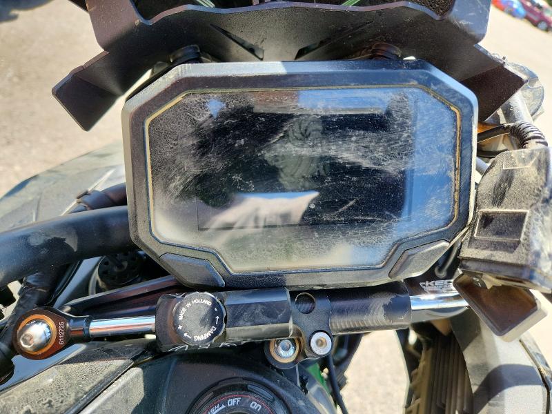 2021 Kawasaki Zr1000 მანქანა იყიდება აუქციონზე, vin: JKAZRCL18MA000051, აუქციონის ნომერი: 52331556