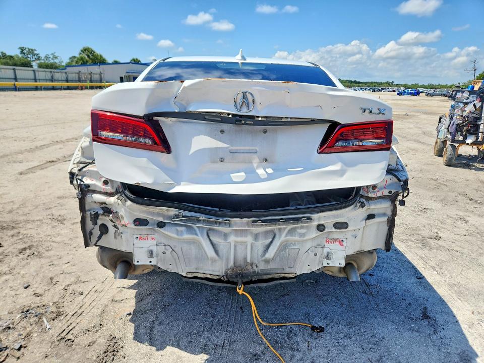 53402686 :رقم المزاد ، 19UUB1F3XFA008162 vin ، 2015 Acura Tlx مزاد بيع