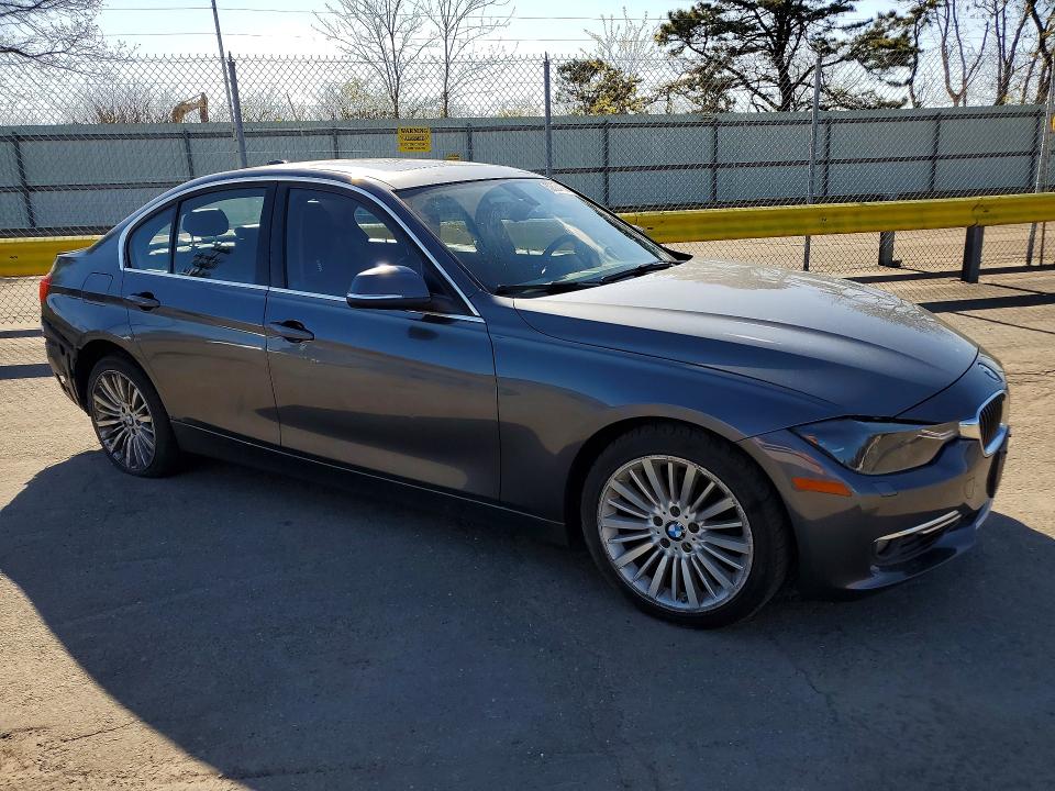 2013 Bmw 328 მანქანა იყიდება აუქციონზე, vin: WBA3B5C52DF594442, აუქციონის ნომერი: 52324786