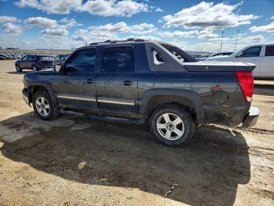 51340596 :رقم المزاد ، 3GNEK12T55G267335 vin ، 2005 Chevrolet Avalanche مزاد بيع