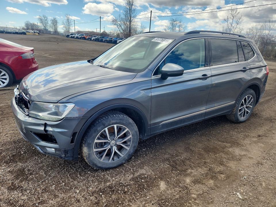 51776916 :رقم المزاد ، 3VV2B7AX8JM157282 vin ، 2018 Volkswagen Tiguan مزاد بيع