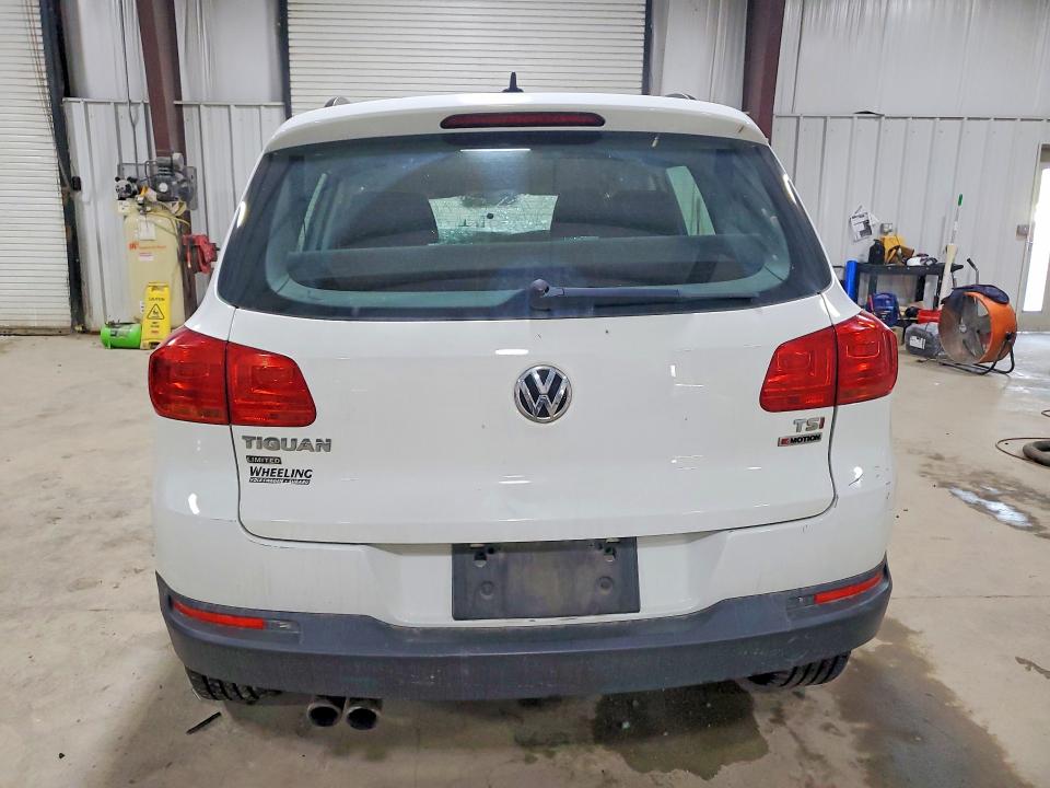 Продажа на аукционе авто 2017 Volkswagen Tiguan, vin: WVGBV7AX6HK047706, номер лота: 53431296