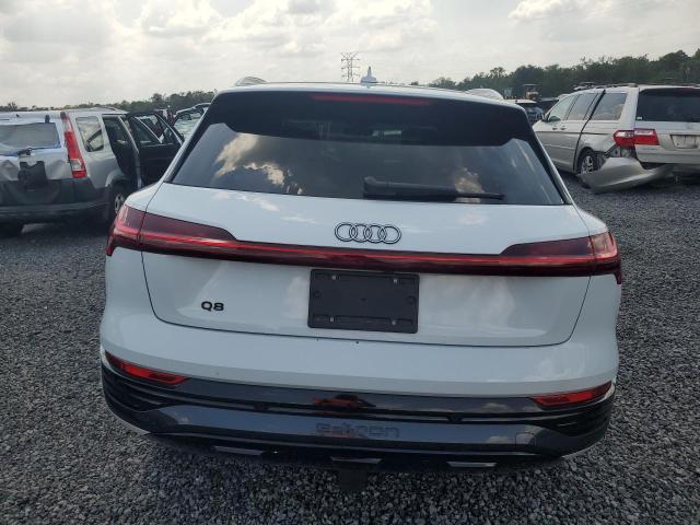 2024 Audi Q8 E-tron მანქანა იყიდება აუქციონზე, vin: WA15AAGE5RB032111, აუქციონის ნომერი: 53883006