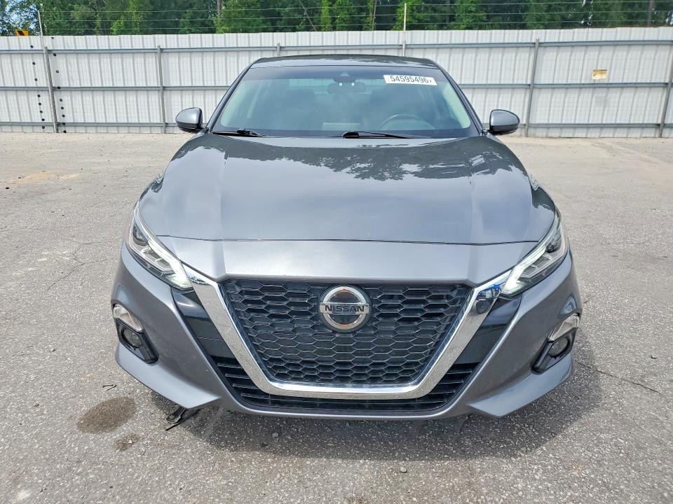 54595496 :رقم المزاد ، 1N4BL4EV8MN337784 vin ، 2021 Nissan Altima مزاد بيع