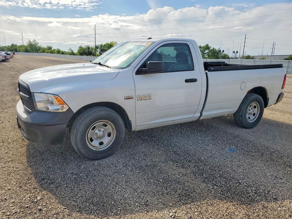 53001106 :رقم المزاد ، 3C6JR6DT8FG517480 vin ، 2015 Ram 1500 مزاد بيع