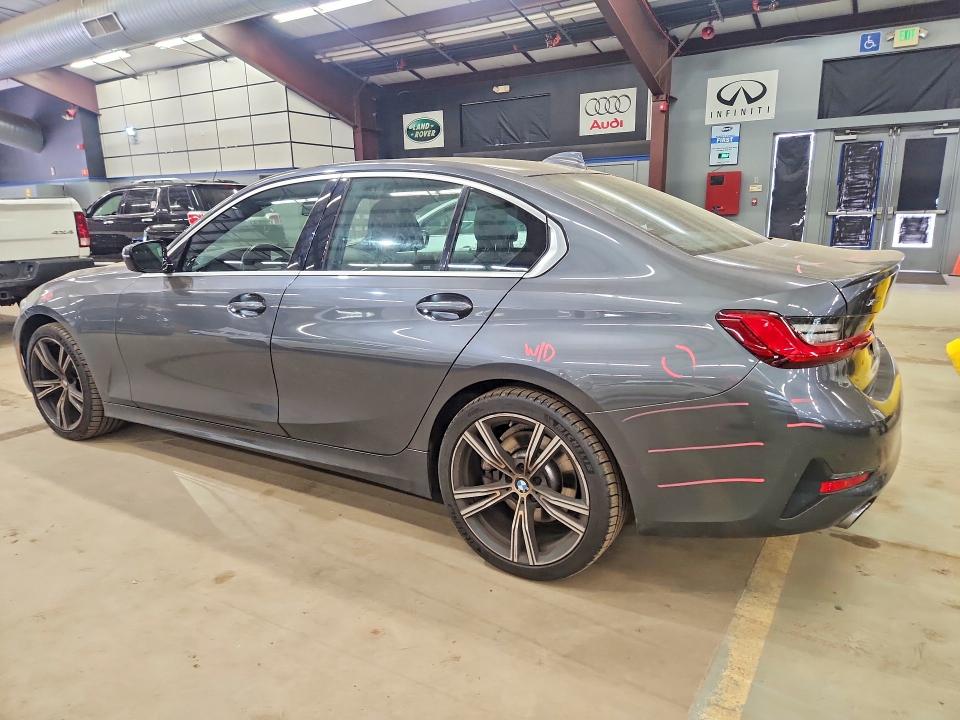 Продажа на аукционе авто 2021 Bmw 330xi, vin: 3MW5R7J01M8B98910, номер лота: 52937726