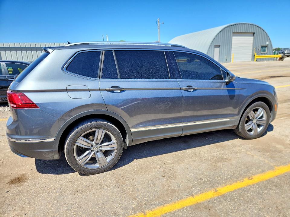 Продажа на аукционе авто 2020 Volkswagen Tiguan, vin: 3VV3B7AX4LM147226, номер лота: 52451106