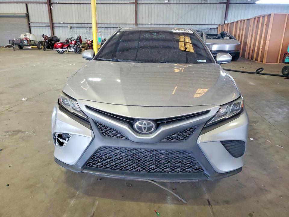 Продажа на аукционе авто 2018 Toyota Camry, vin: 4T1B11HK8JU020603, номер лота: 52059256