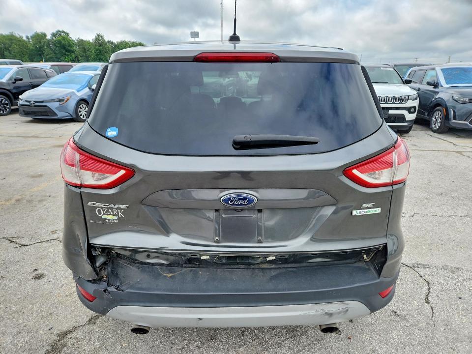 55217906 :رقم المزاد ، 1FMCU0GX7GUA37789 vin ، 2016 Ford Escape مزاد بيع