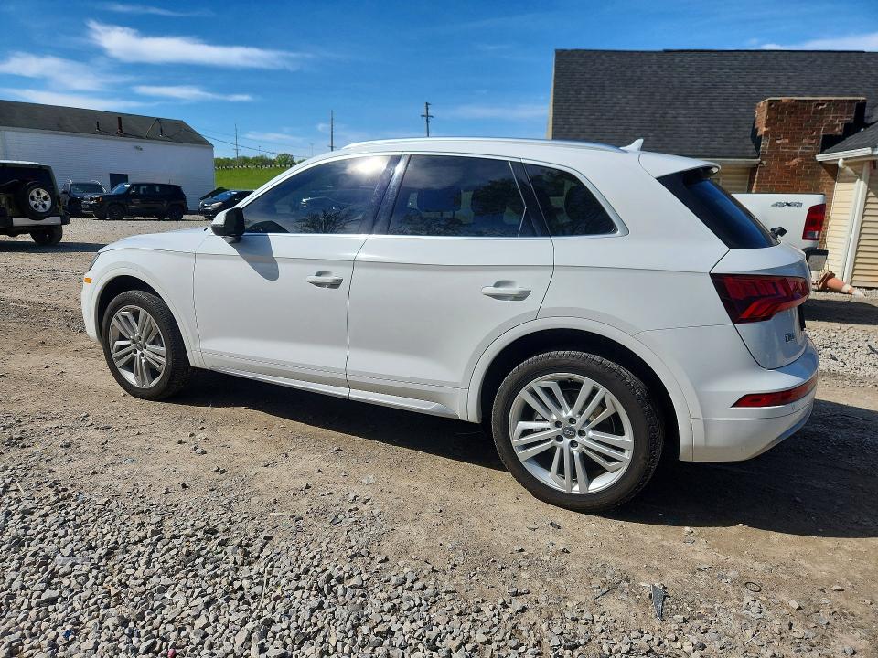 Продаж на аукціоні авто 2018 Audi Q5, vin: WA1BNAFY1J2016804, номер лоту: 53407236