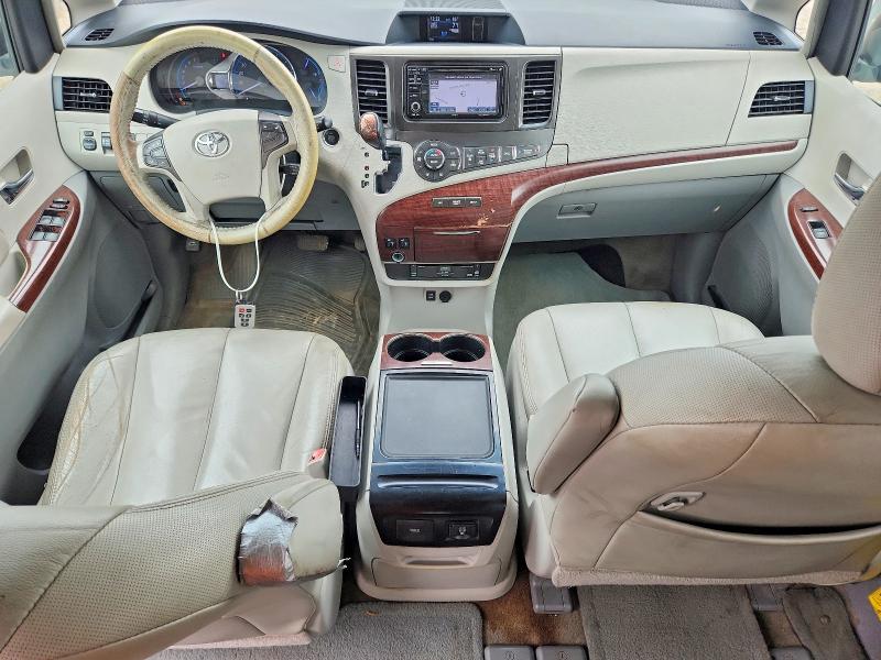Продажа на аукционе авто 2013 Toyota Sienna, vin: 5TDYK3DC4DS323618, номер лота: 52769476