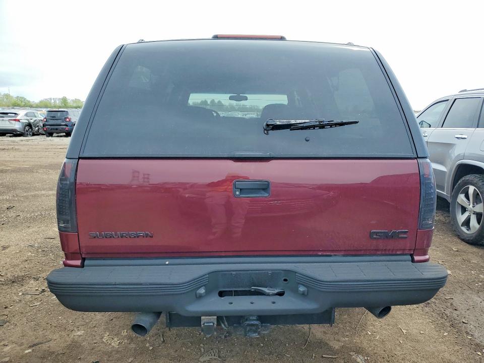 52585936 :رقم المزاد ، 3GKFK16R0XG531905 vin ، 1999 Gmc Suburban مزاد بيع
